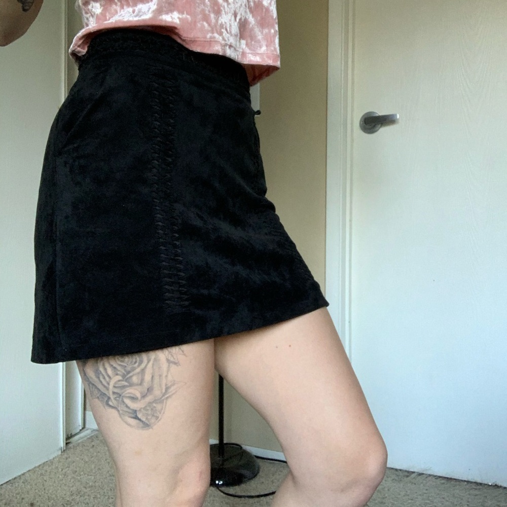 New Forever 21 Black Mini Skirt